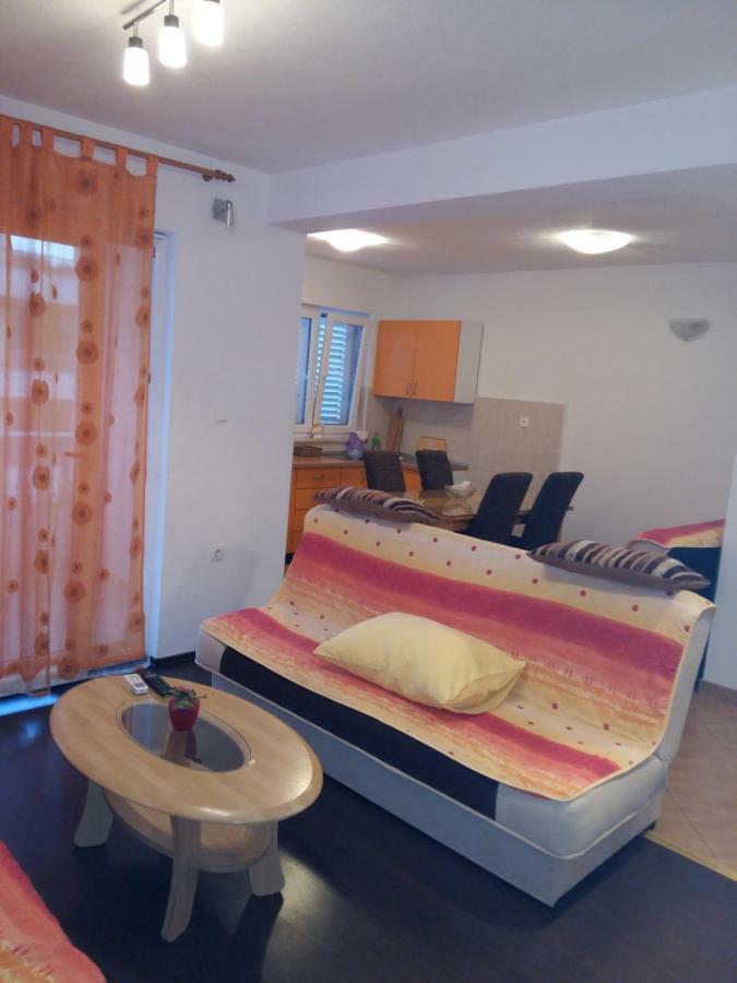 Apartmani Slavica Makarska Eksteriør billede