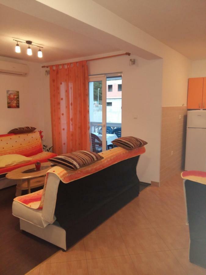 Apartmani Slavica Makarska Eksteriør billede